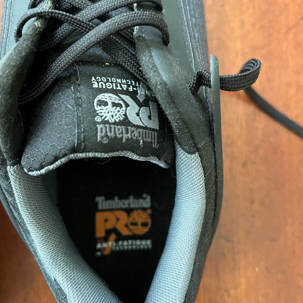 Timberland steel toe work sneakers - Picture 2 of 5
